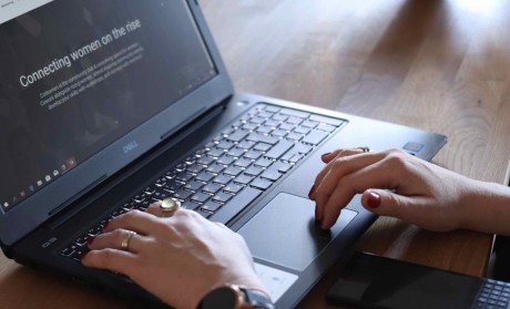 Có nên mua máy tính cũ không? Bí quyết chọn mua máy tính cũ tốt, tính năng xịn như mới