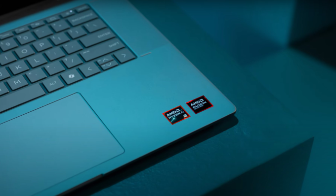 Máy tính trang bị AMD Ryzen AI 300 có NPU xử lý các tác vụ AI cho văn phòng, học tập. Ảnh: AMD